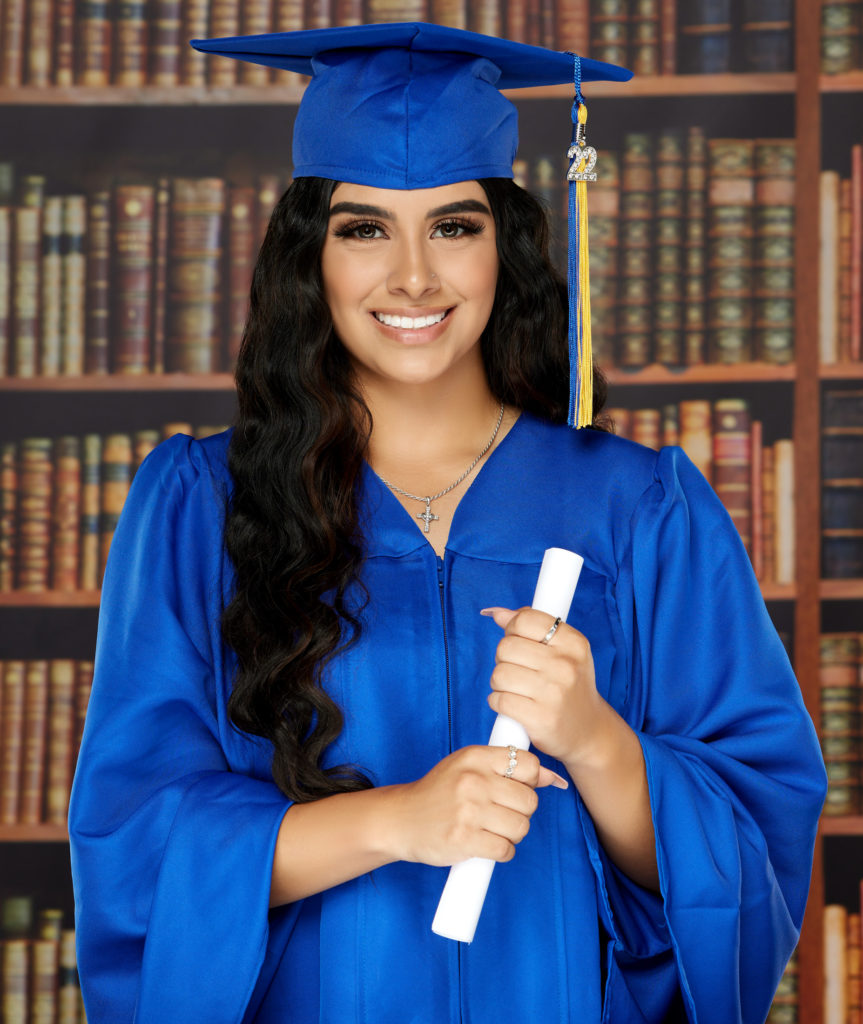 When Should I Take My Graduation Pictures